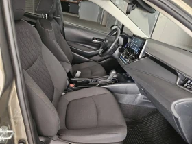 Toyota Corolla 1.6P CVT Executive Plus, снимка 12
