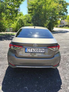 Toyota Corolla 1.6P CVT Executive Plus, снимка 8