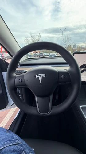 Tesla Model Y Long Range, снимка 12