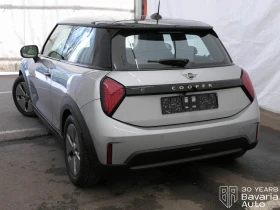 Mini Cooper C 1, 5 Steptronic Favoured Trim, снимка 2