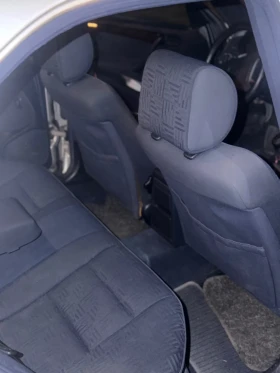 Mercedes-Benz C 200, снимка 10