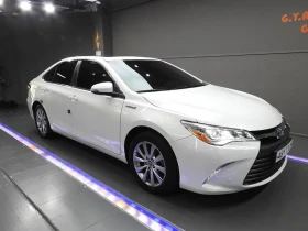 Toyota Camry Hybrid Xle, снимка 2