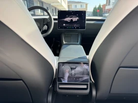 Tesla Model Y Premium AWD LONG RANGE - 54000 € / 105614.82 лв. - 17831645 14