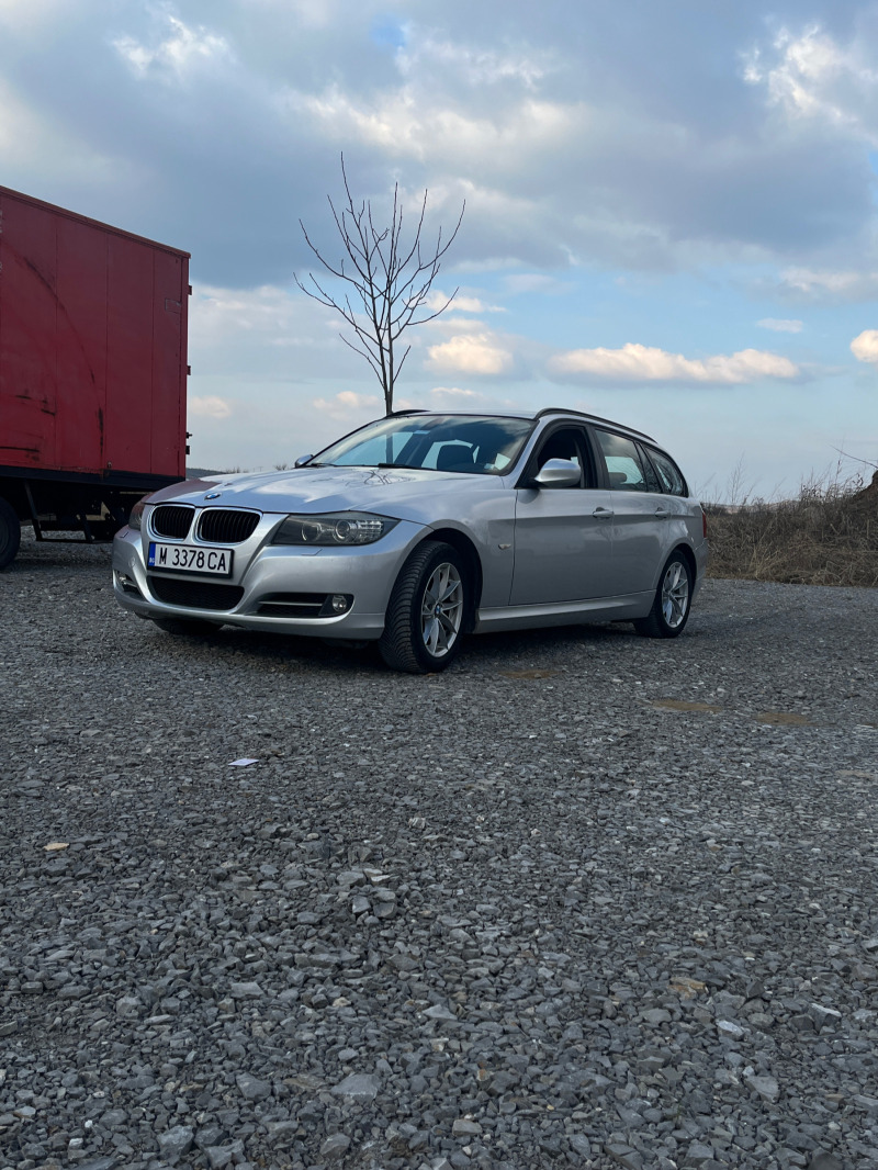 BMW 318 E91, снимка 6 - Автомобили и джипове - 44356620