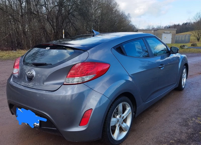 Hyundai Veloster , снимка 3 - Автомобили и джипове - 47555734