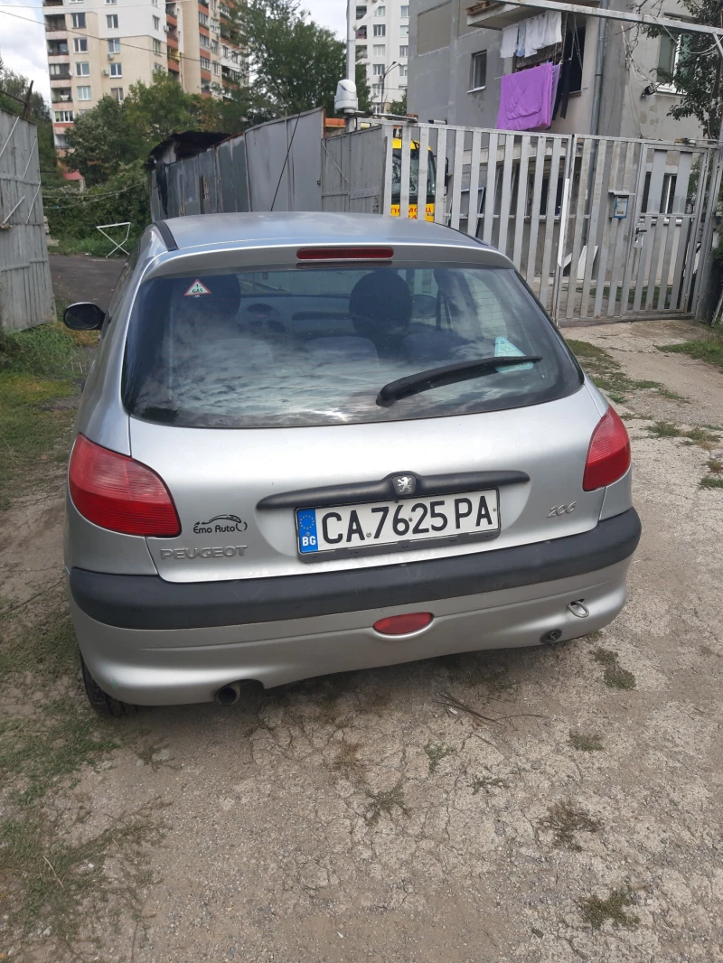 Peugeot 206 Хечбек, снимка 3 - Автомобили и джипове - 47421747