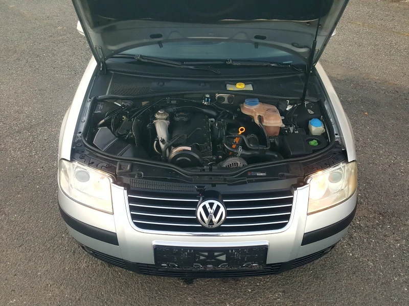 VW Passat, снимка 4 - Автомобили и джипове - 47983450