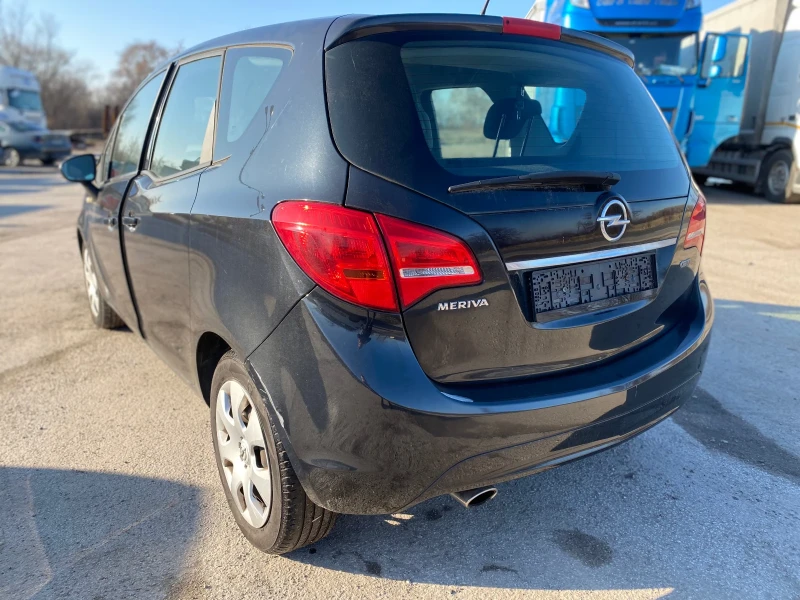 Opel Meriva 1.6 CDTI, снимка 6 - Автомобили и джипове - 48335744