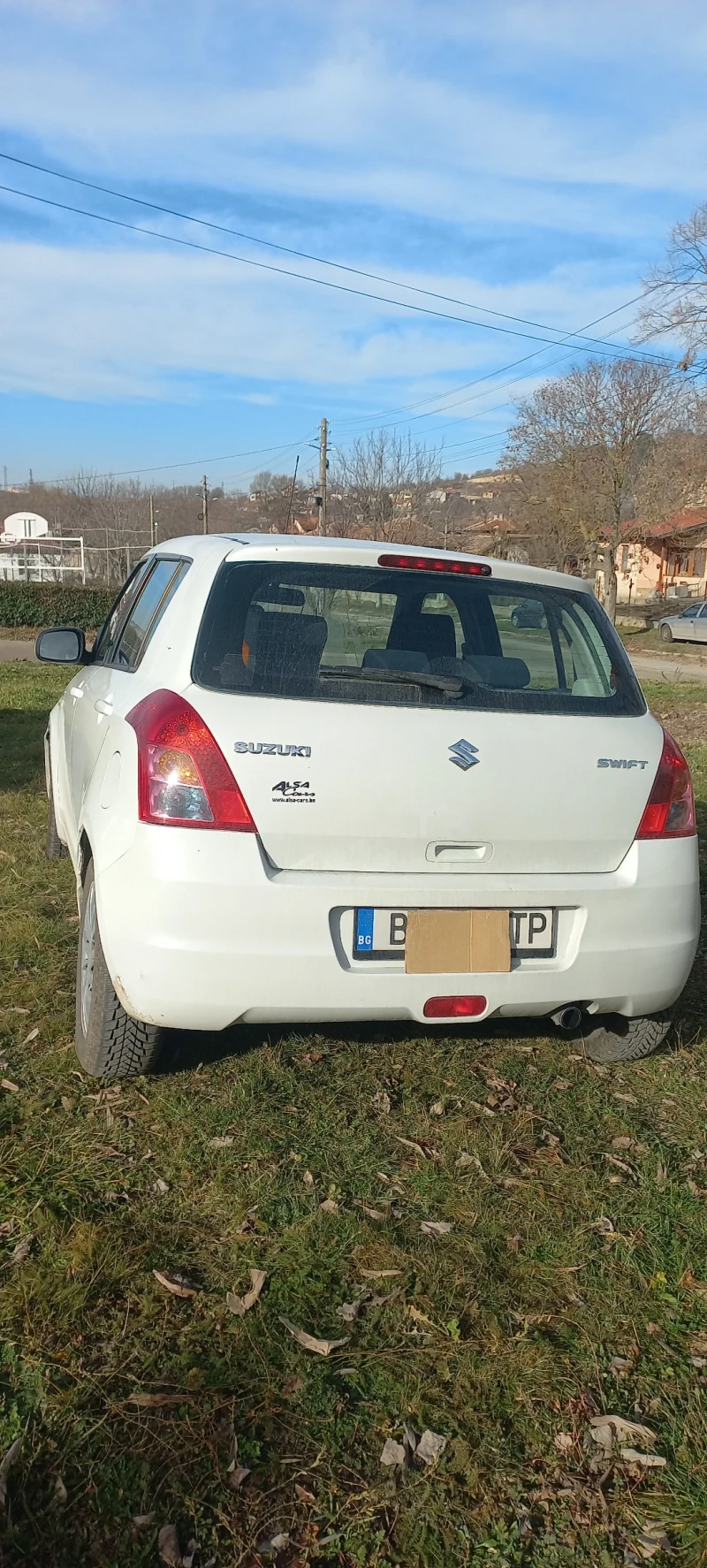 Suzuki Swift Дизел, снимка 4 - Автомобили и джипове - 48599307