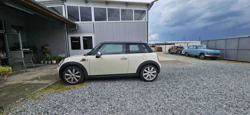 Mini Cooper R56 1.6 120PS, снимка 2 - Автомобили и джипове - 49240364