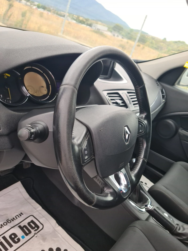 Renault Megane Renault Megane 1.5DCI Limited Edition 110 KS, снимка 11 - Автомобили и джипове - 52059246