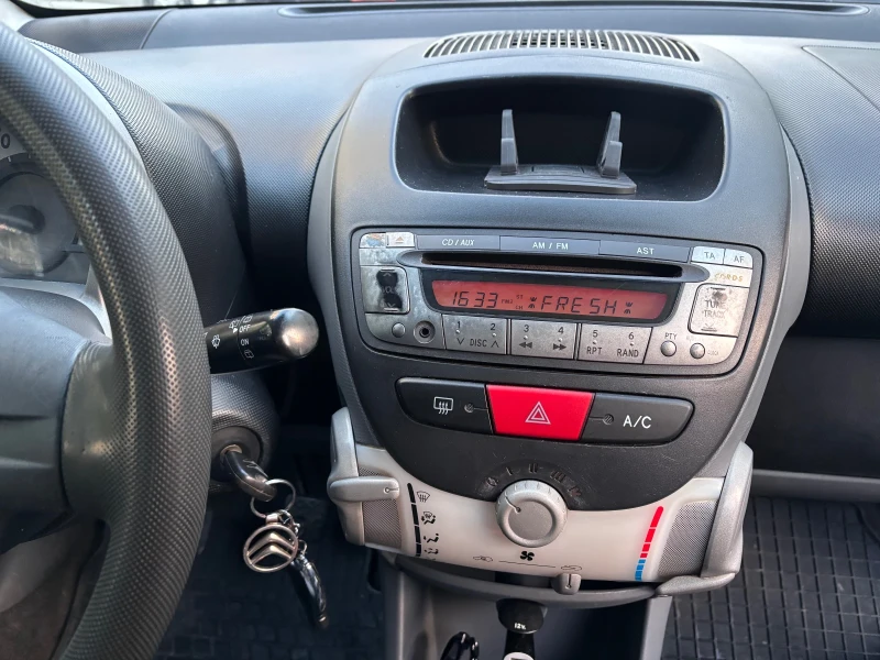Citroen C1 Метан, снимка 9 - Автомобили и джипове - 52354708