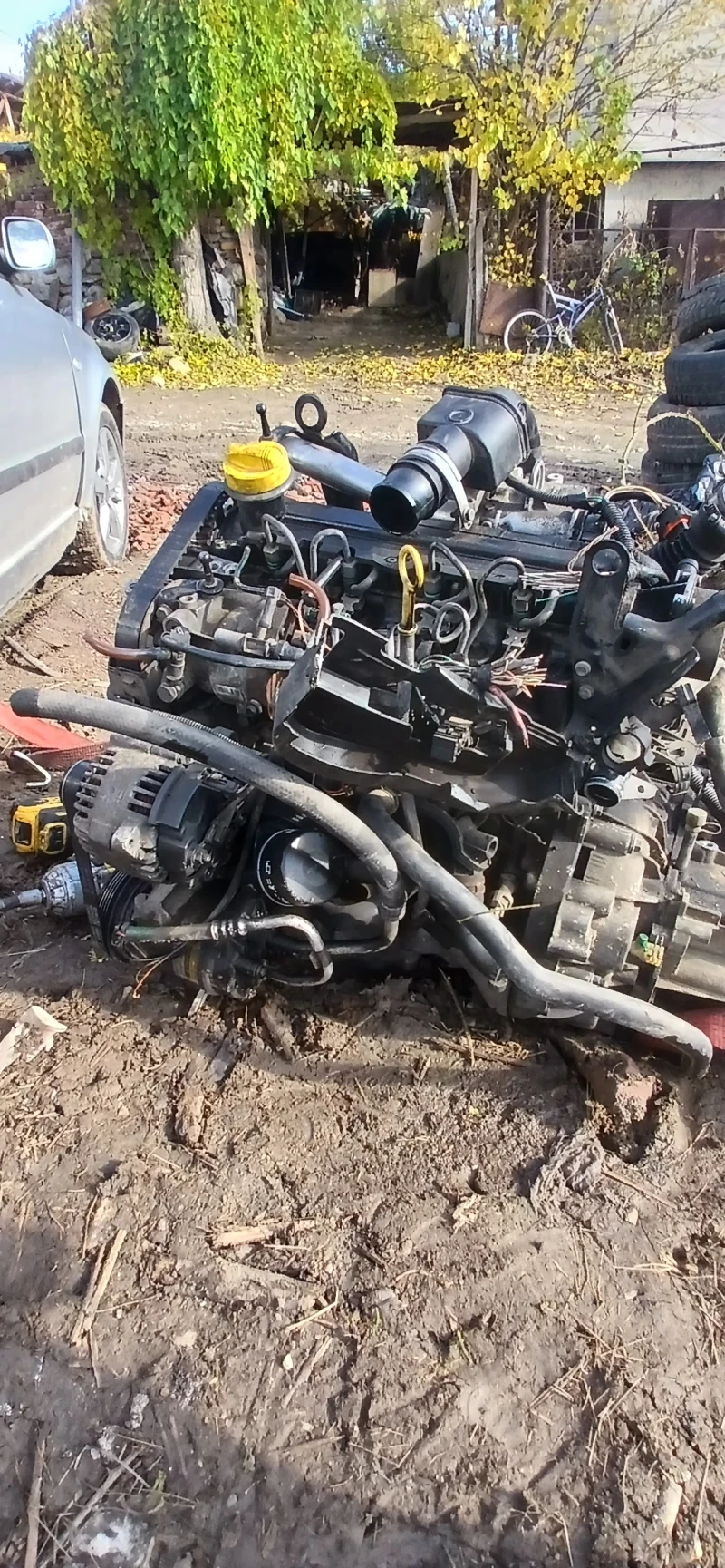 Renault Megane, снимка 2 - Автомобили и джипове - 52367159