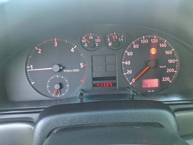 Audi A4, снимка 7 - Автомобили и джипове - 52409451