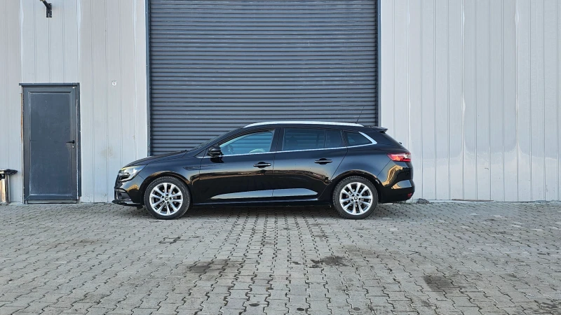 Renault Megane, снимка 8 - Автомобили и джипове - 52837550