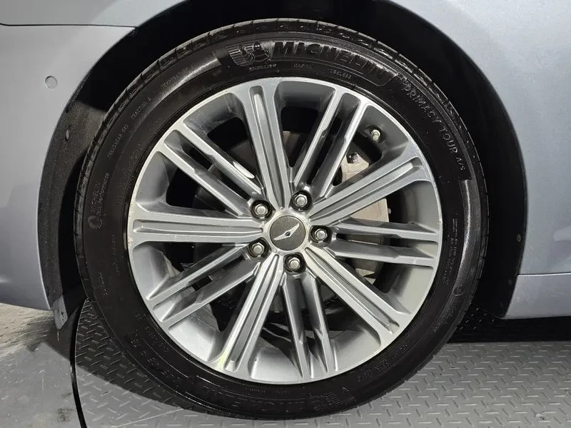Genesis G80 3.3 AWD, снимка 5 - Автомобили и джипове - 54422472