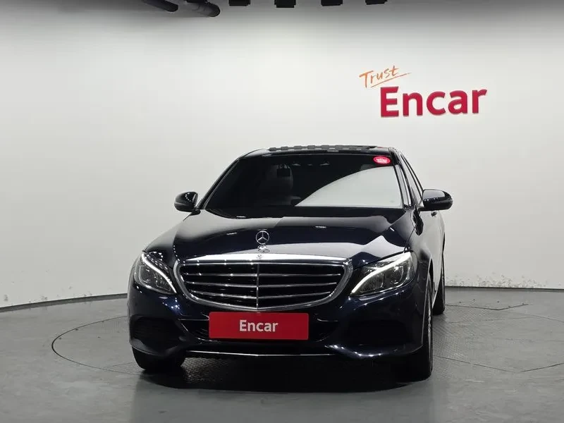 Mercedes-Benz C 220 D Exclusive, снимка 3 - Автомобили и джипове - 54882058