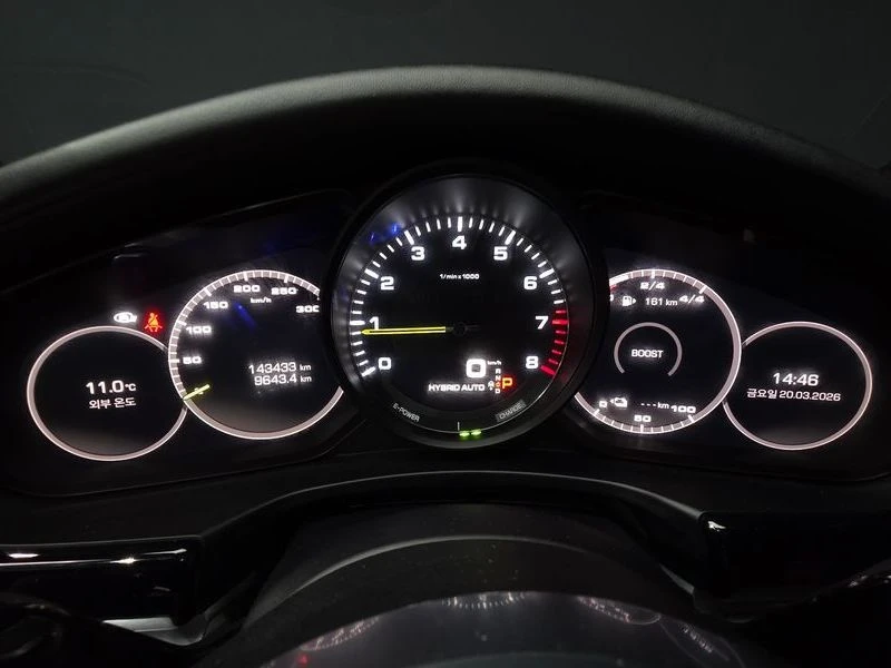Porsche Panamera 2.9 DGP Automatic, снимка 8 - Автомобили и джипове - 55906397