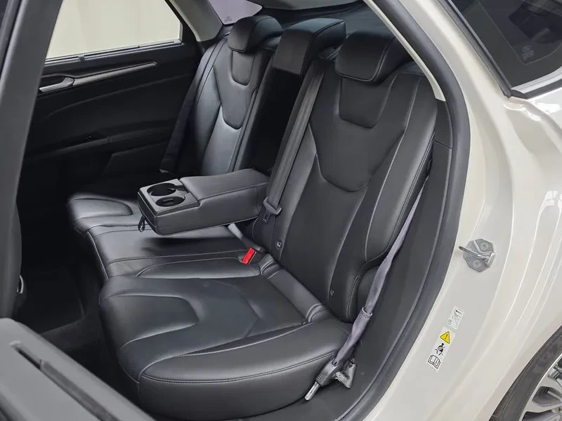Ford Mondeo 2.0 Trend 4Th Generation, снимка 11 - Автомобили и джипове - 55923205