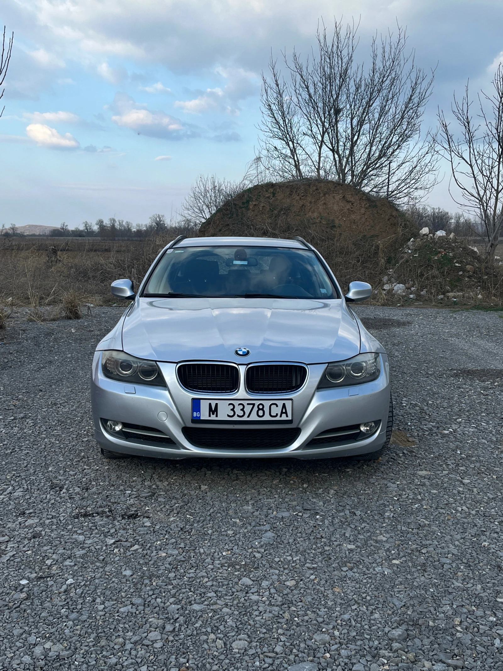 BMW 318 E91 - изображение 2