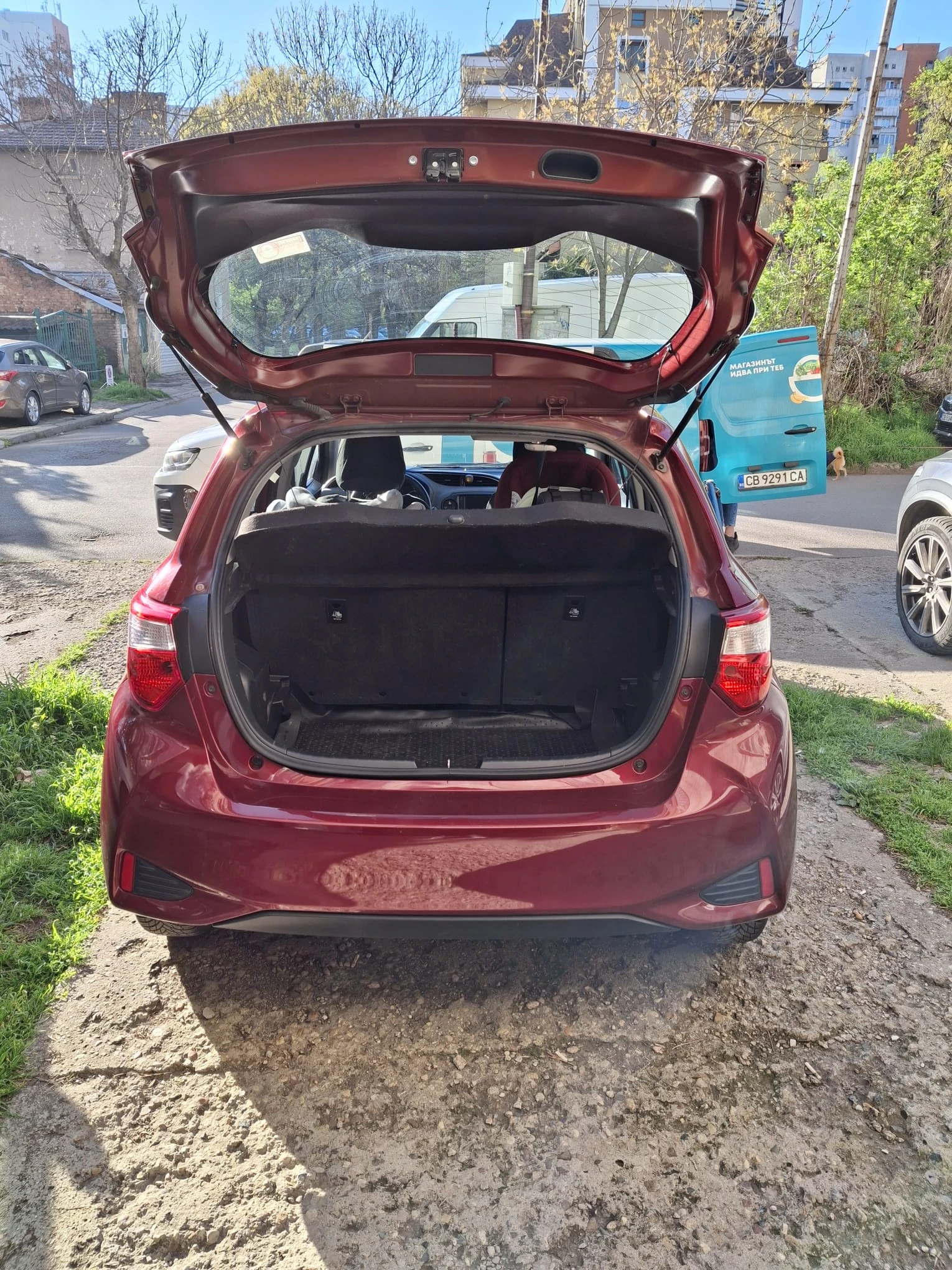 Toyota Yaris  - изображение 10