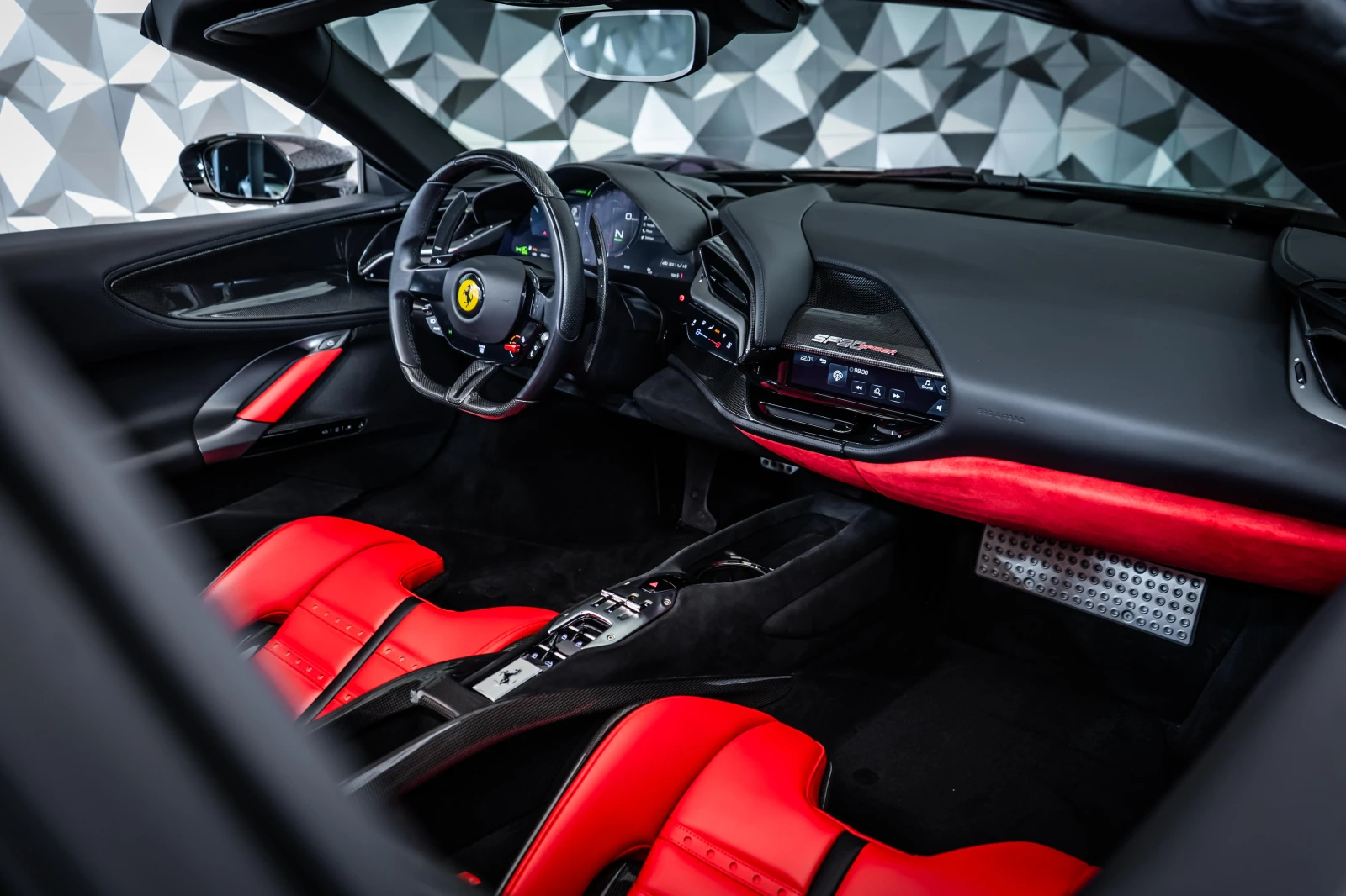 Ferrari SF 90 Spider Assetto Fiorano / Carbon / Daytona - изображение 10
