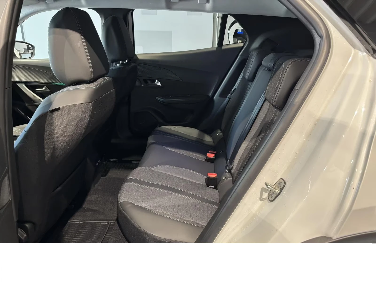 Peugeot 2008 Allure - изображение 8