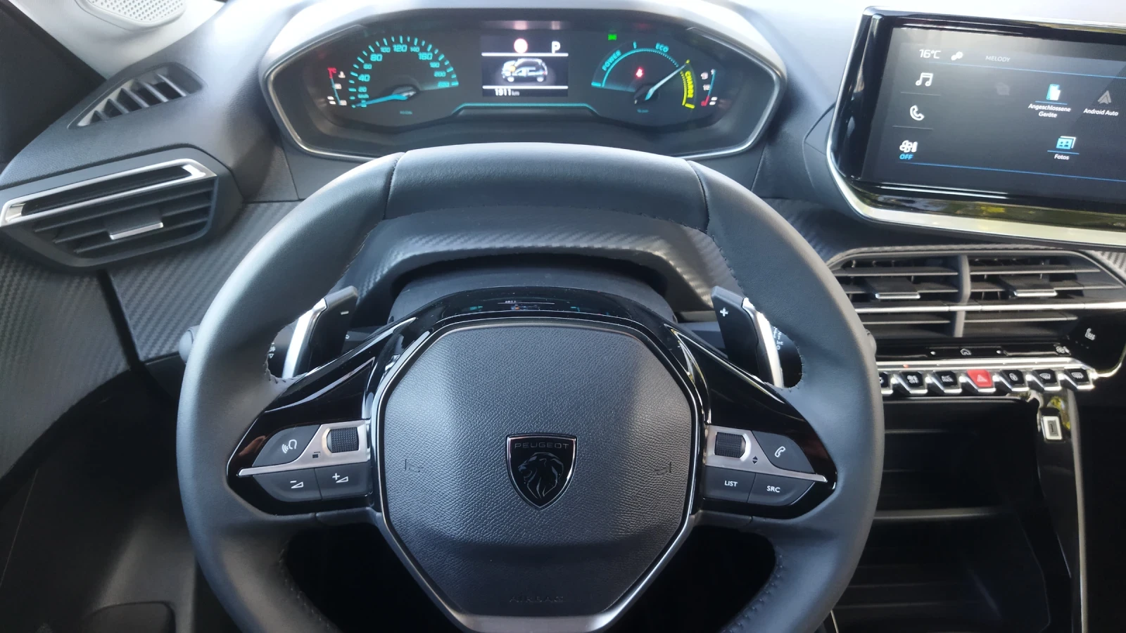 Peugeot 208 MHEV Швейцария - изображение 9