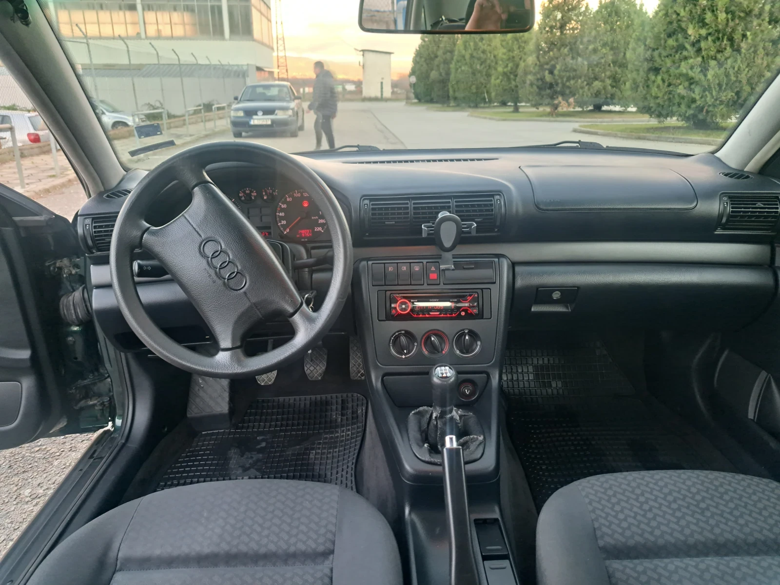 Audi A4 | Mobile.bg   10