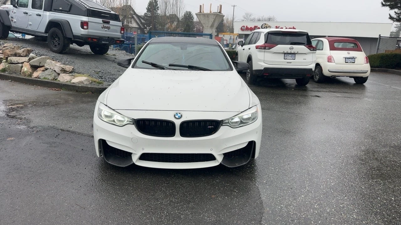 BMW M4 * 2dr Cpe * CARFAX * БЕЗ ПЪРВОНАЧАЛНА ВНОСКА - изображение 6