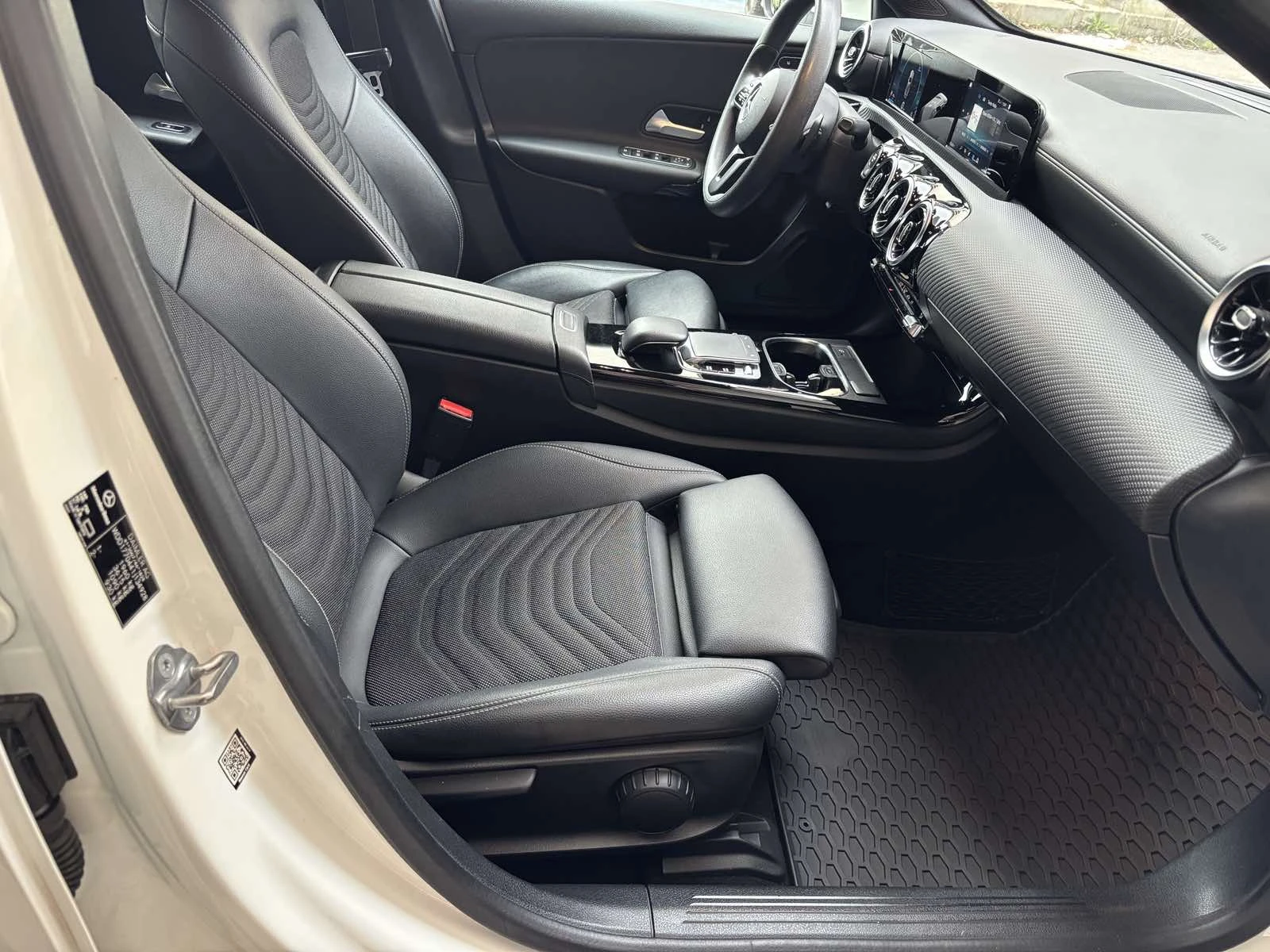 Mercedes-Benz A 220 220 73000 | Mobile.bg   12