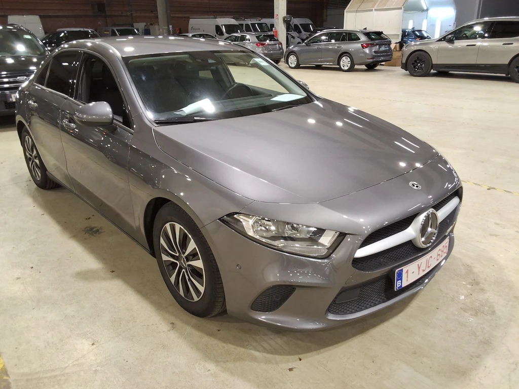 Mercedes-Benz A 180 d Business Solution - изображение 8