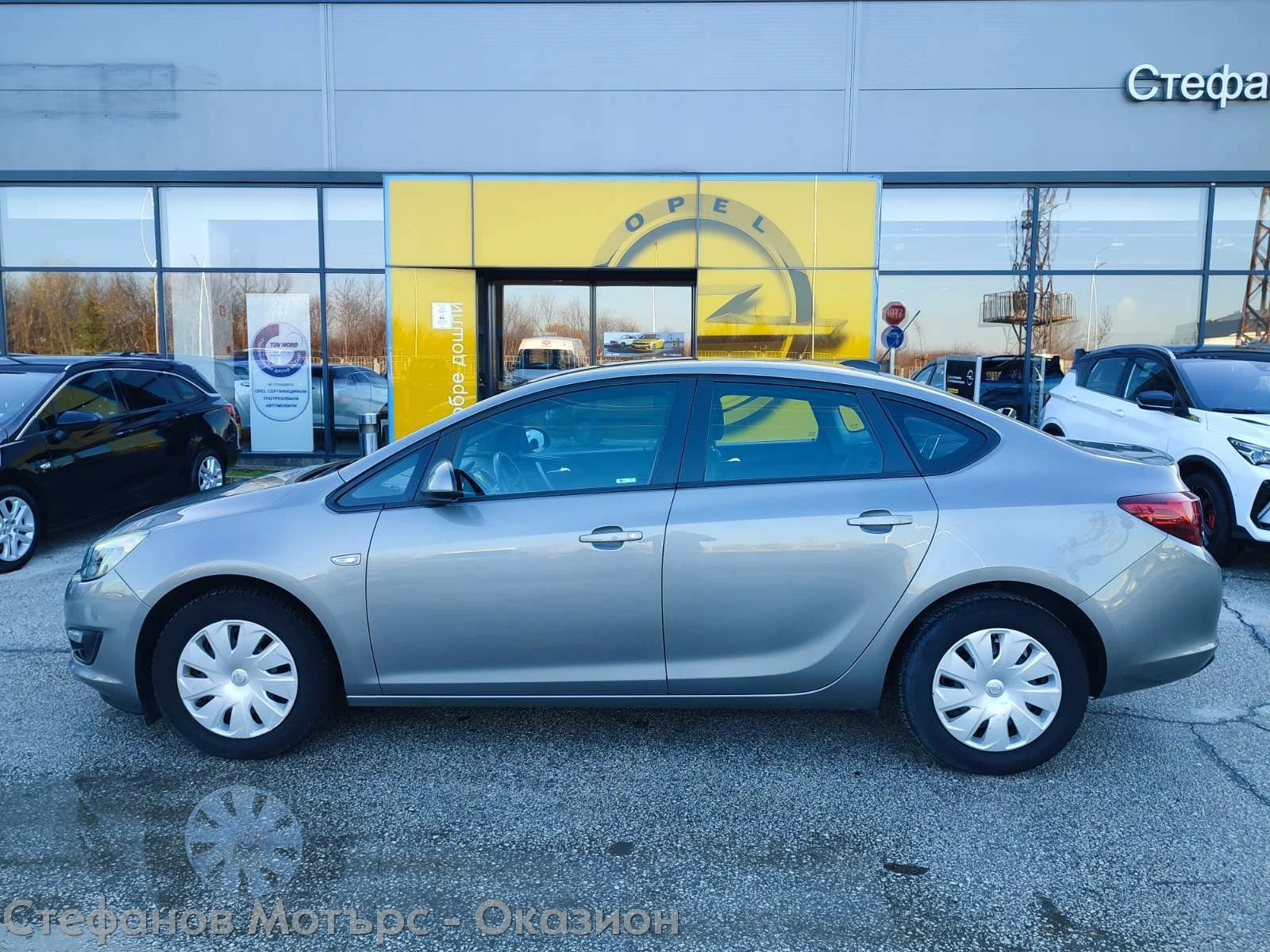 Opel Astra Enjoy 1.6 (116hp) MT5 - изображение 4