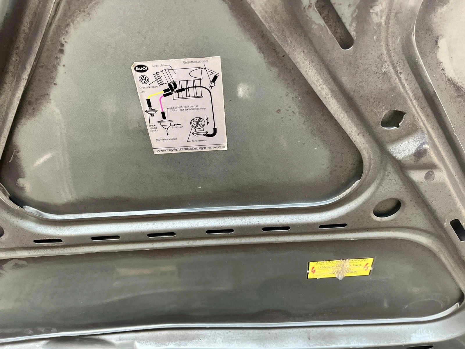 VW Jetta, снимка 13 - Автомобили и джипове - 53750794