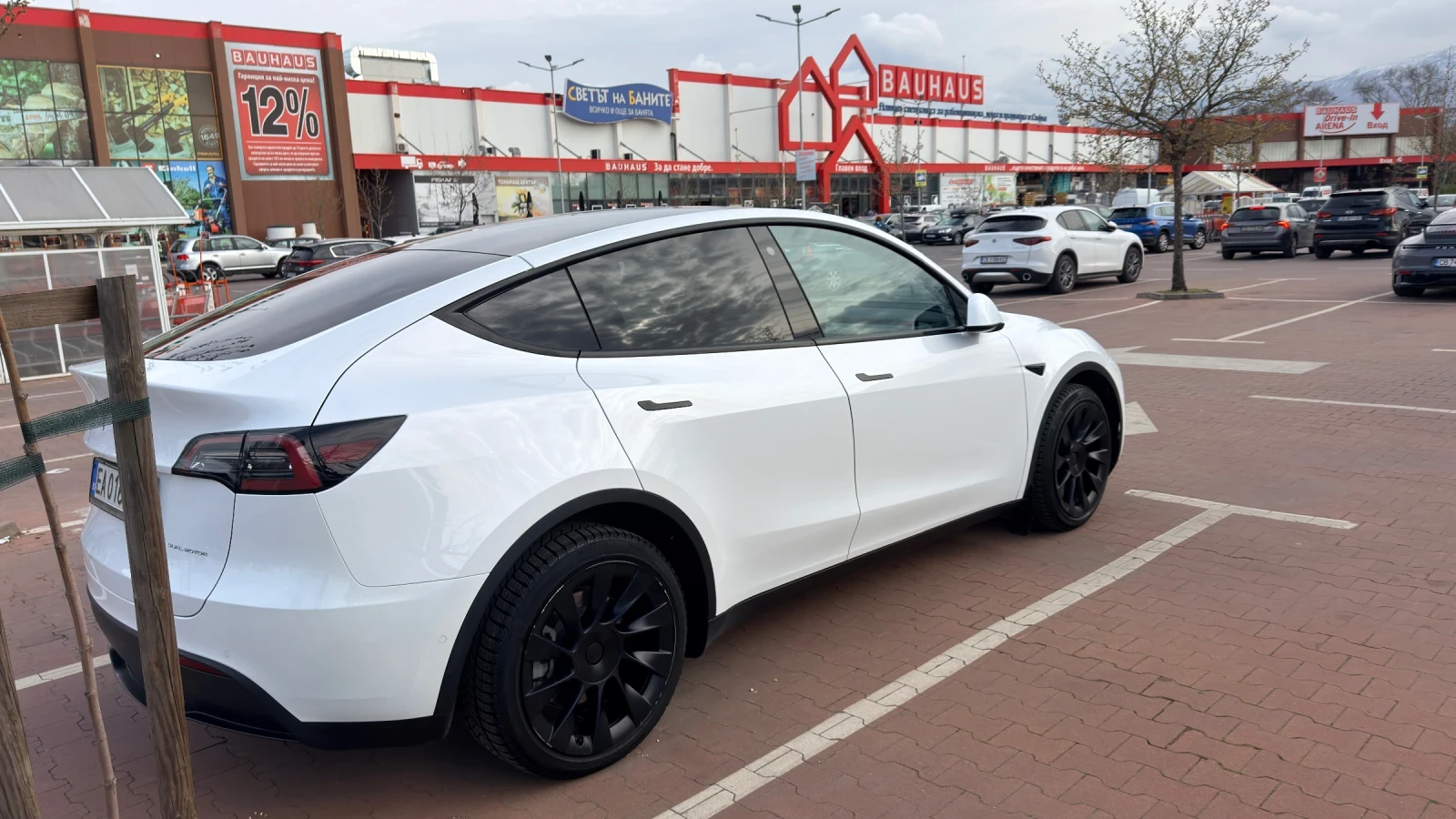 Tesla Model Y Long Range, снимка 3 - Автомобили и джипове - 54226006