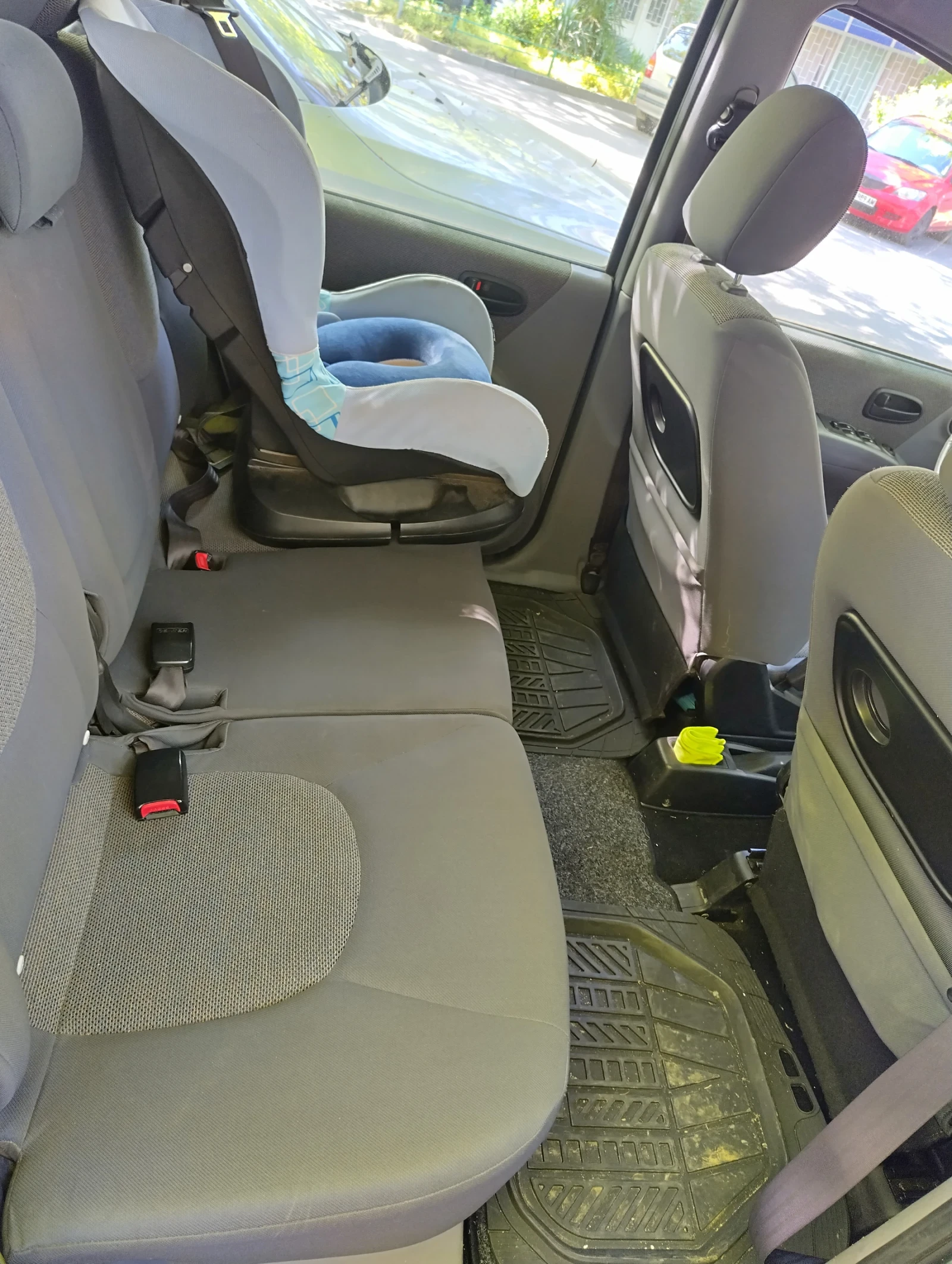 Hyundai Matrix 1.5 CRDI, снимка 8 - Автомобили и джипове - 54312814