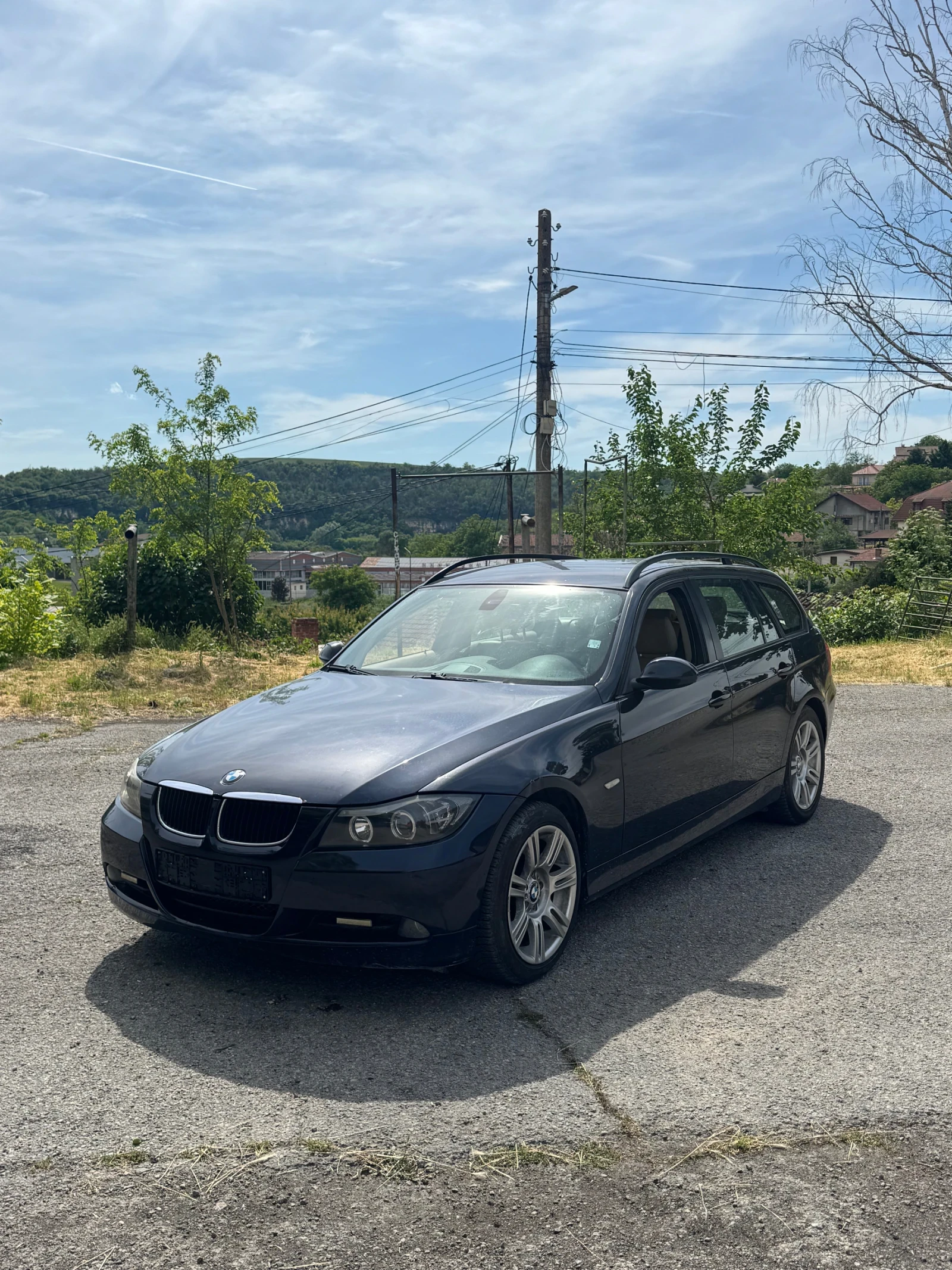 BMW 320, снимка 3 - Автомобили и джипове - 54812625