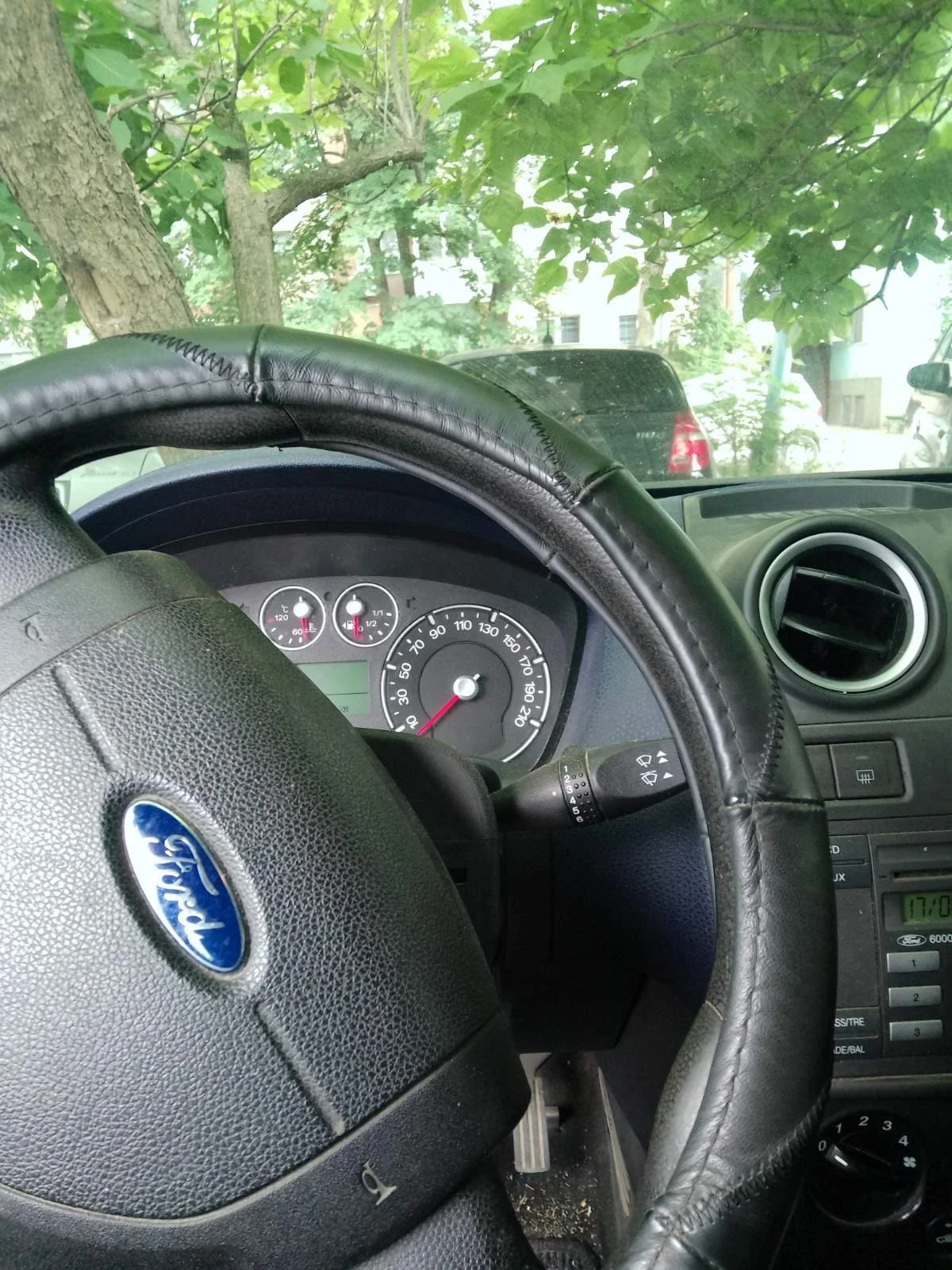 Ford Fiesta 1.4 tdci, снимка 5 - Автомобили и джипове - 54943787