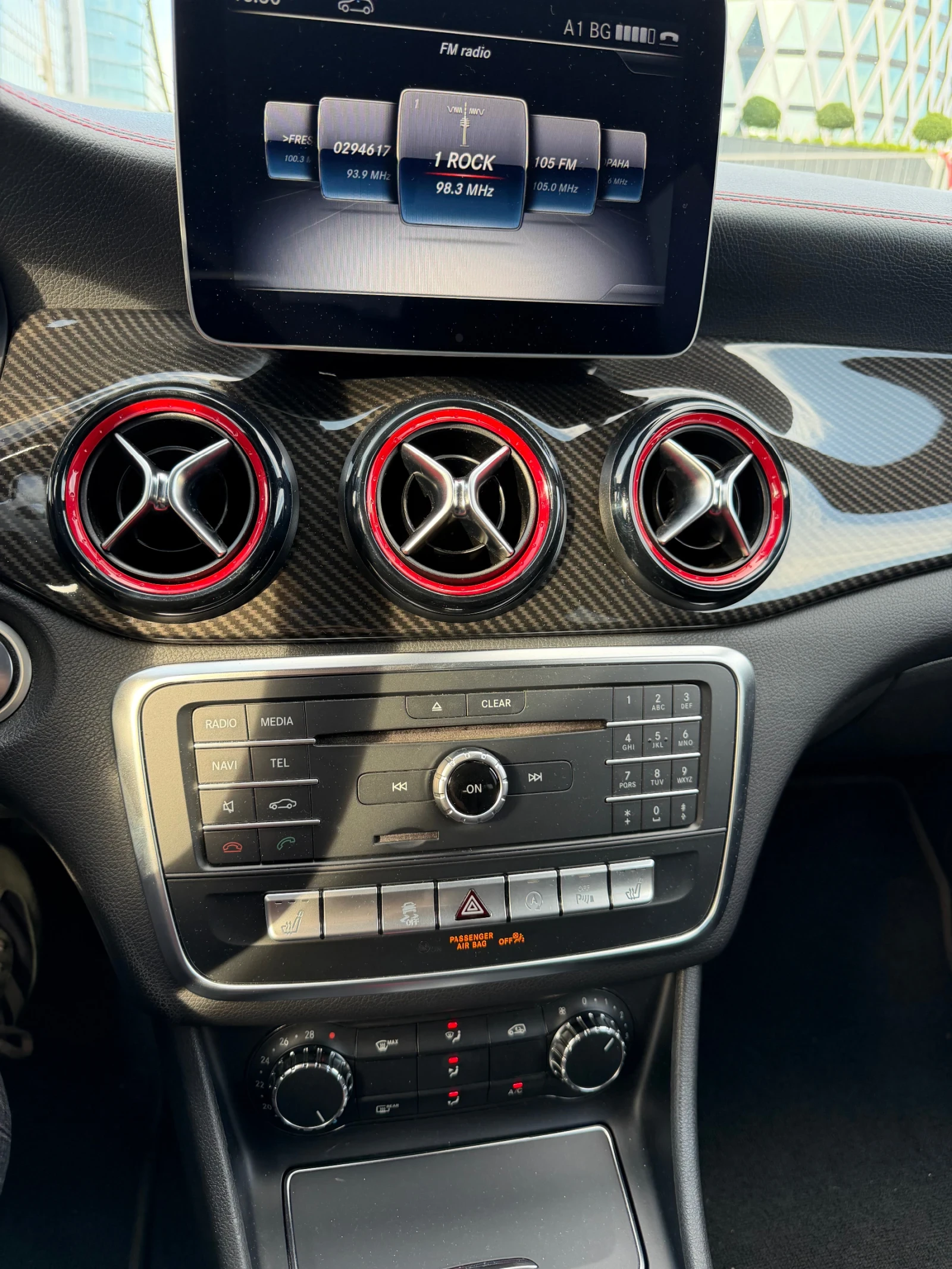 Mercedes-Benz CLA 45 AMG Shooting Brake, снимка 13 - Автомобили и джипове - 55377313