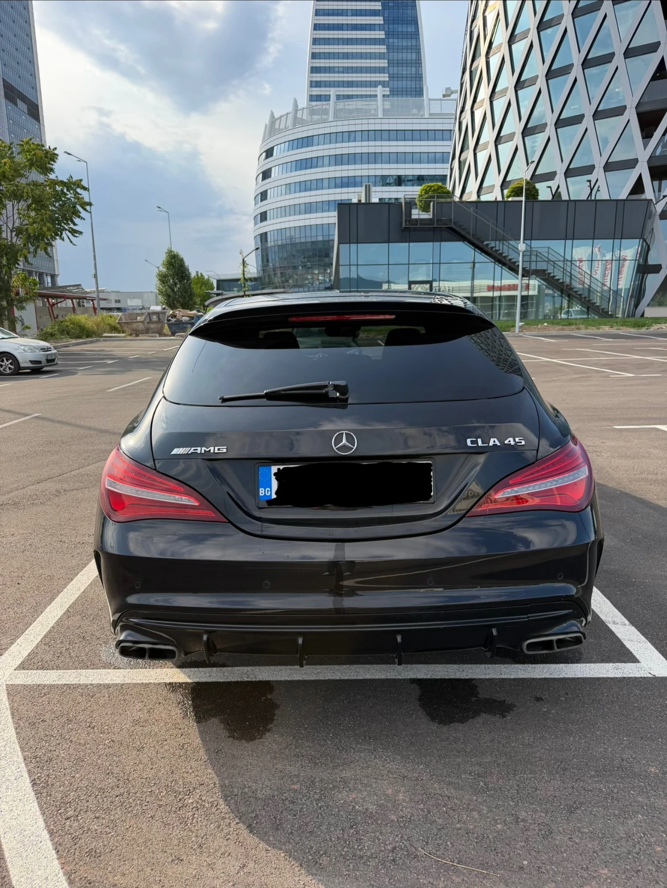 Mercedes-Benz CLA 45 AMG Shooting Brake, снимка 4 - Автомобили и джипове - 55377313