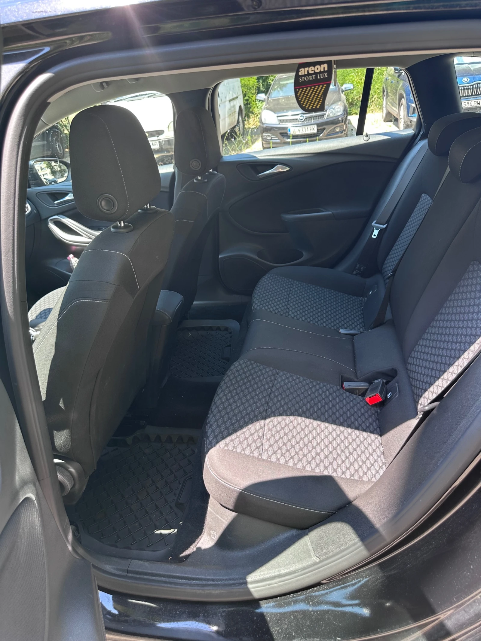 Opel Astra, снимка 6 - Автомобили и джипове - 55546900