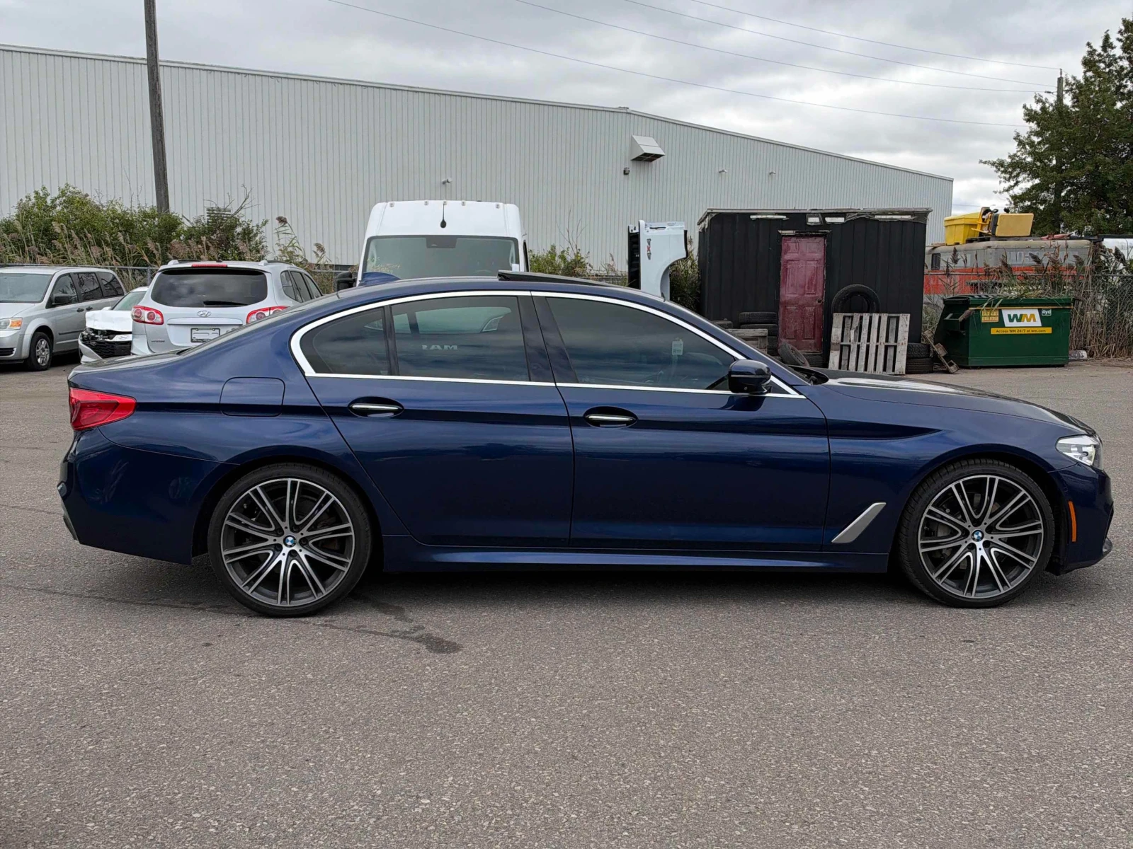 BMW 540 * 540i xDrive * CARFAX * ���� �� �� | Mobile.bg � ����������� 3