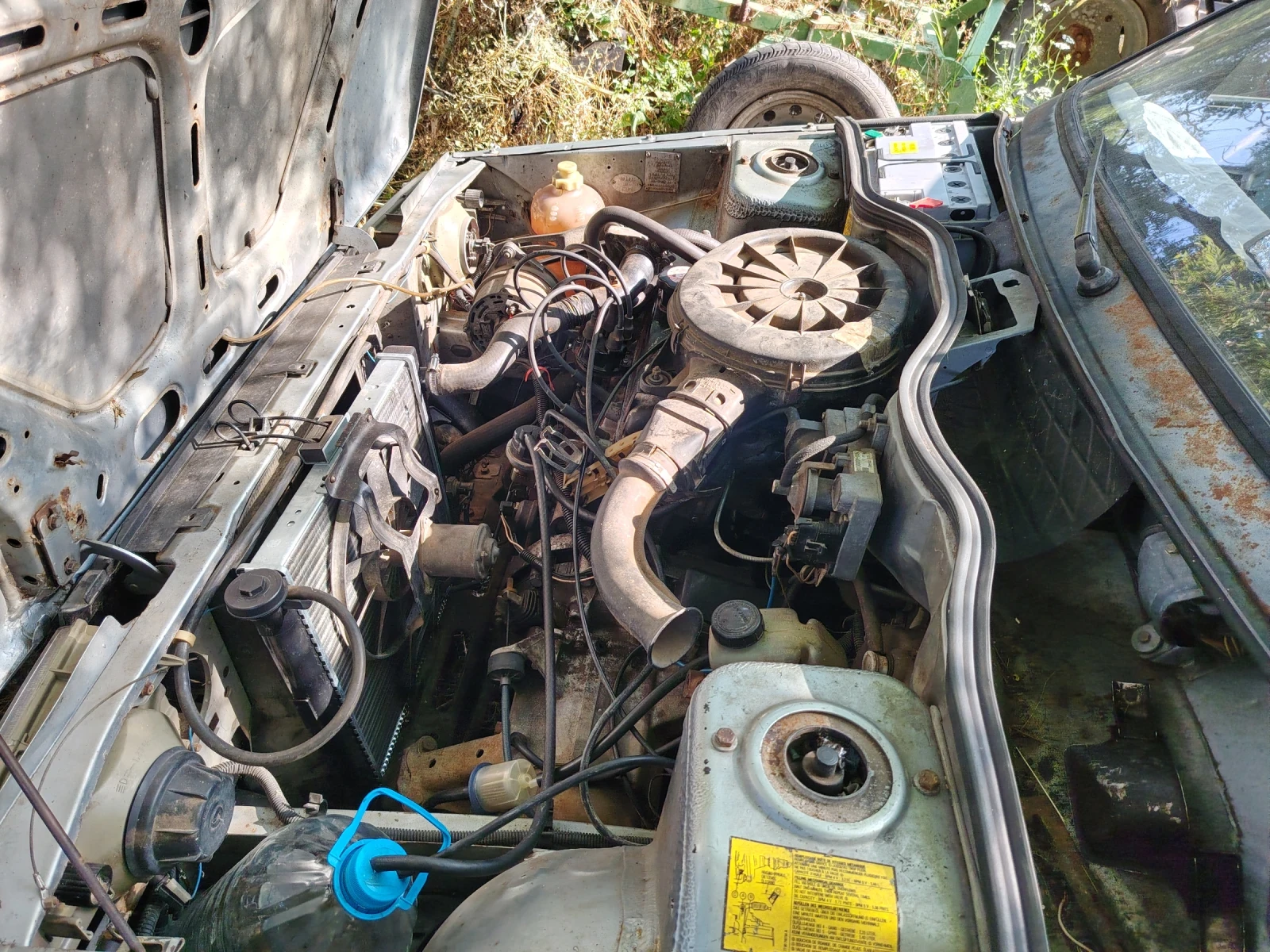 Renault 9 1.4, снимка 2 - Автомобили и джипове - 56648842