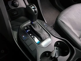 Hyundai Santa fe 2.0 2Wd Premium, снимка 9