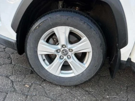 Toyota Rav4 XLE  CARFAX - 19500 € / 38138.68 лв. - 24645793 7