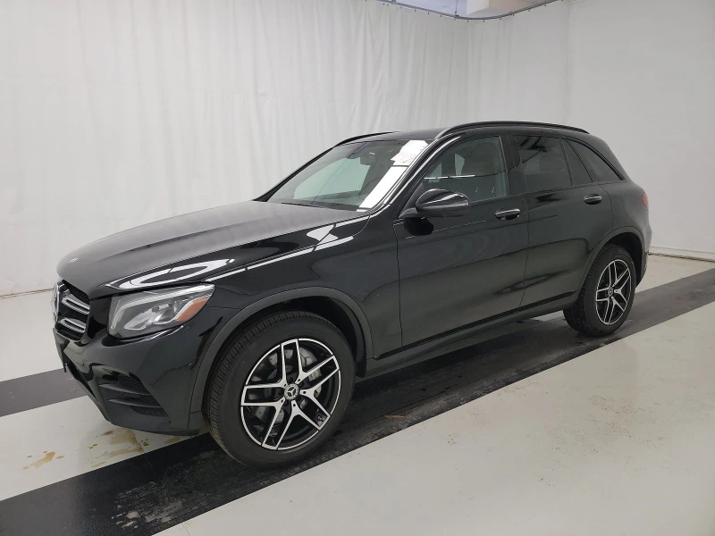 Mercedes-Benz GLC 300 4MATIC/AMG-PACK/BURMESTER/KEYLESS/PANORAMA, снимка 1 - Автомобили и джипове - 48760779