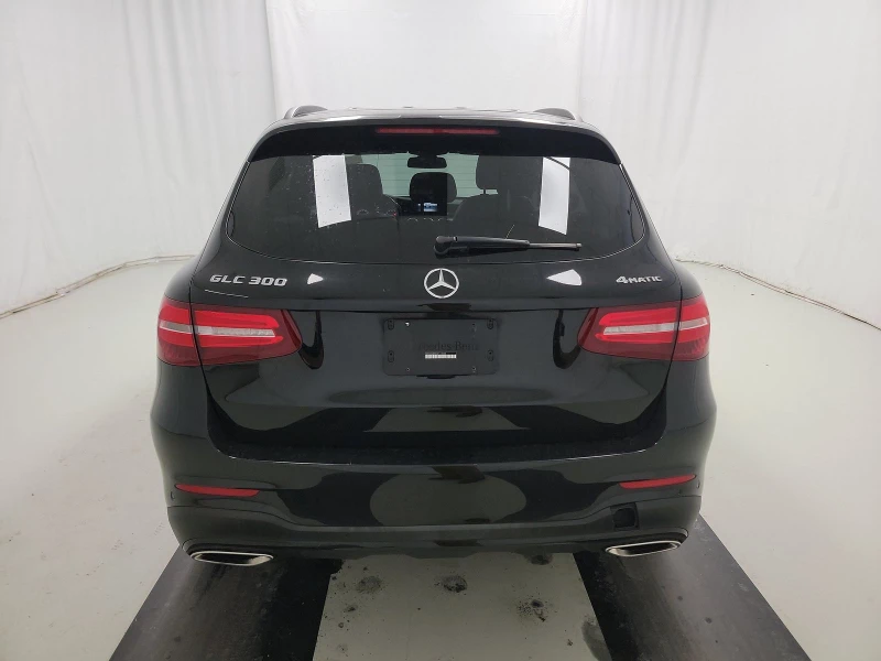 Mercedes-Benz GLC 300 4MATIC/AMG-PACK/BURMESTER/KEYLESS/PANORAMA, снимка 5 - Автомобили и джипове - 48760779