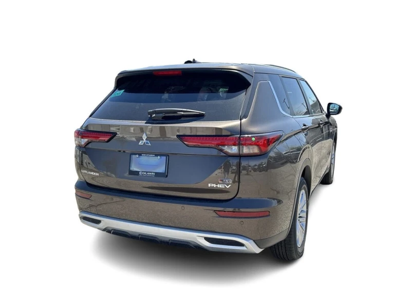 Mitsubishi Outlander * LE * CARFAX * ЦЕНА ДО БЪЛГАРИЯ, снимка 11 - Автомобили и джипове - 52700960