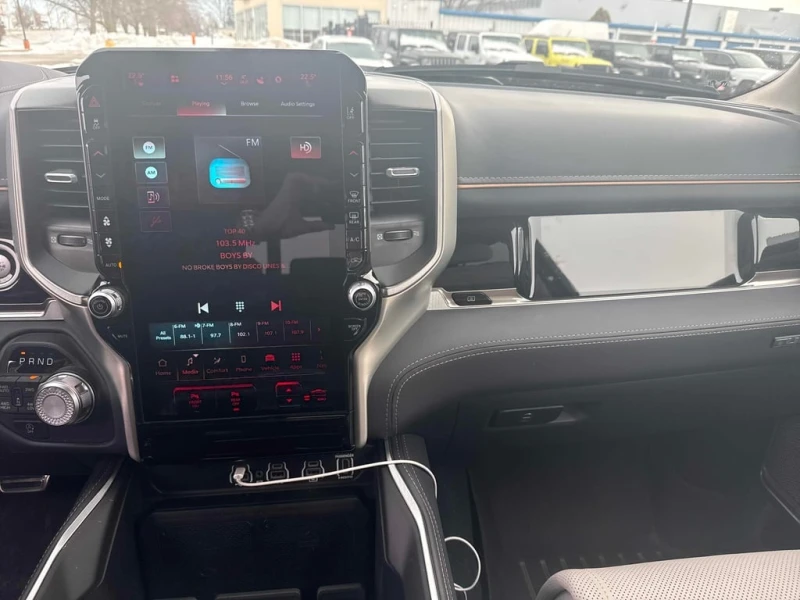 Dodge RAM 1500 * Tungsten * CARFAX * БЕЗ ПЪРВОНАЧАЛНА ВНОСКА, снимка 10 - Автомобили и джипове - 53048118