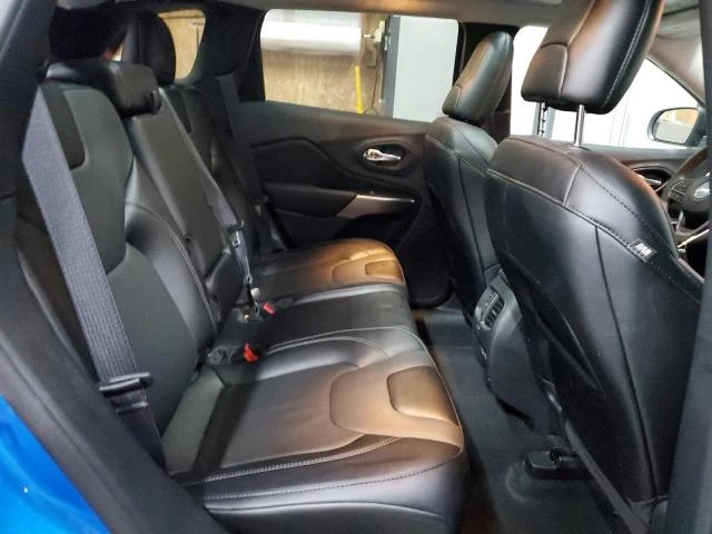 Jeep Cherokee 3.2L 6 4x4 w/Front Whl Drv - изображение 4